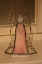 Anděl - svícen na čajovou svíčku růžový - Tiffany šperky