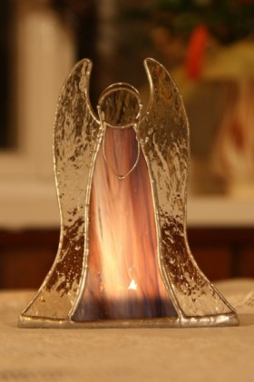 Anděl - svícen na čajovou svíčku fialový - Tiffany šperky