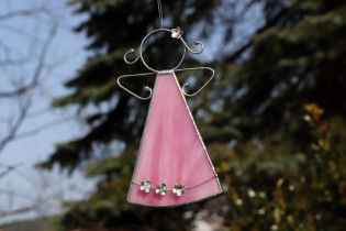 Andílek s kytičkami růžový větší - Tiffany šperky