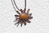 Cínovaná kytička s kamínkem - Tiffany šperky