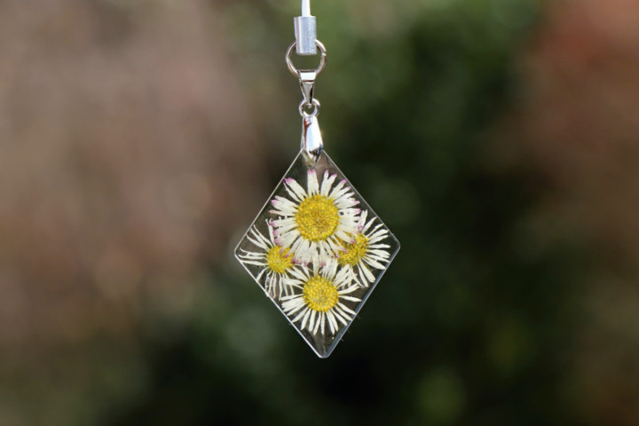 Přívěsek na klíče - sedmikrásky - Tiffany šperky